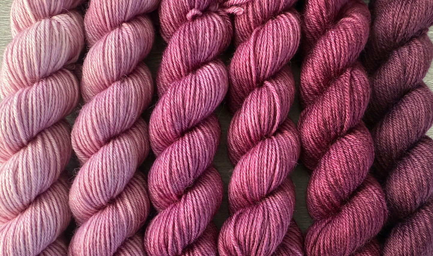 Cheshire Cat Hand Dyed Mini Heap Fade Set