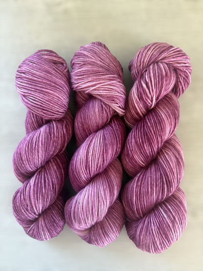 Claret Marbled Artisan Hand Dyed Merino Wool Yarn