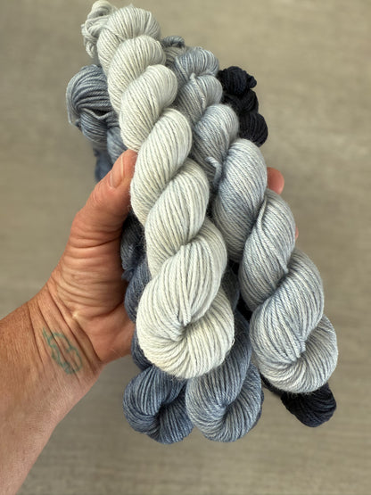 Denim Hand Dyed Mini Heap Fade Set