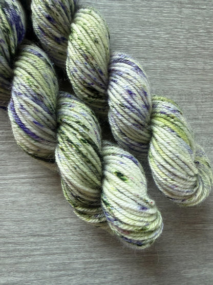 Violet Speckled Hand Dyed MINI Sturdy DK